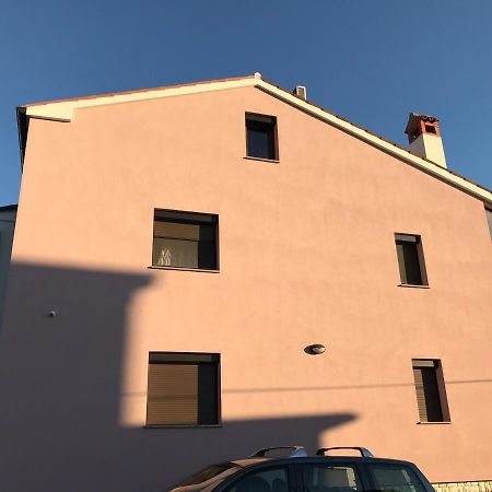 Puntizela-Patty Apartment Пула Екстериор снимка