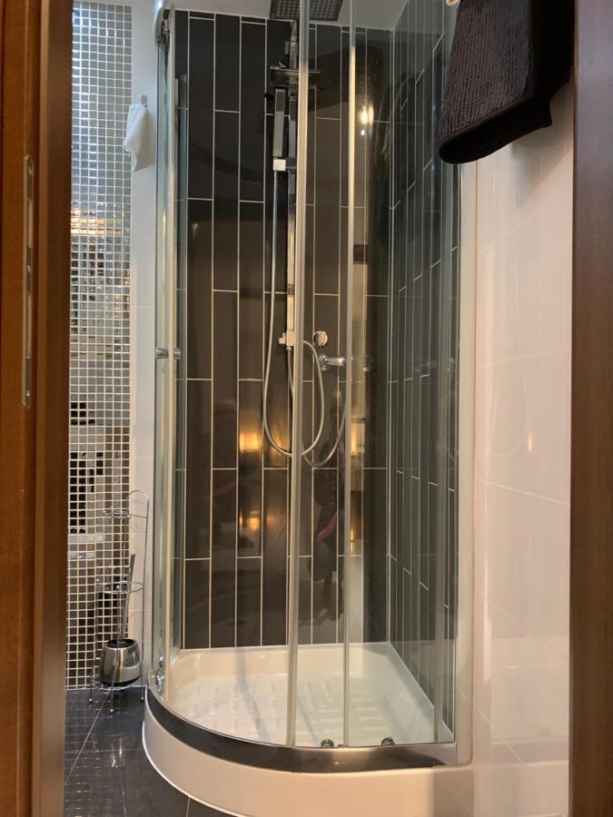 Puntizela-Patty Apartment Пула Екстериор снимка