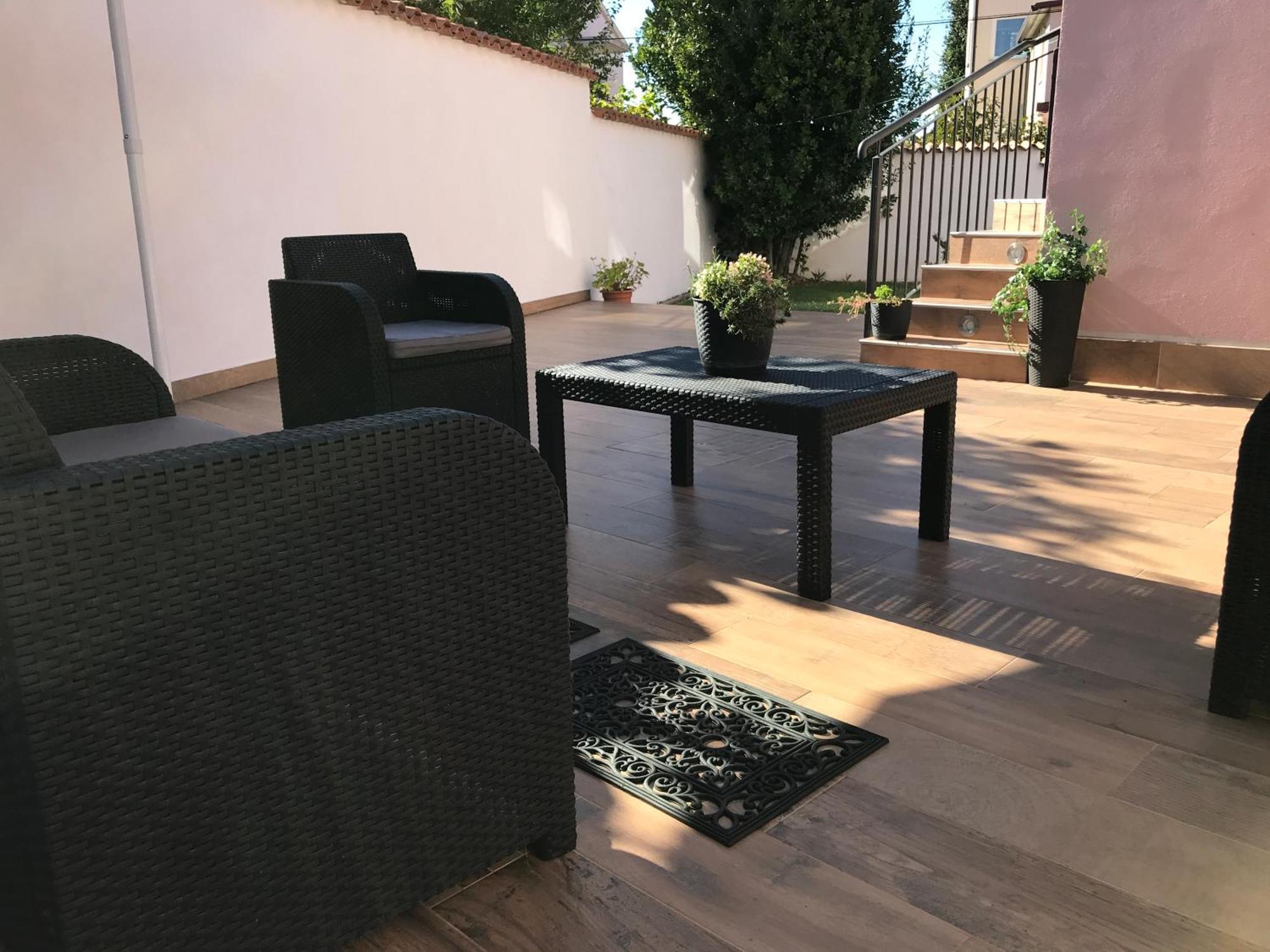 Puntizela-Patty Apartment Пула Екстериор снимка