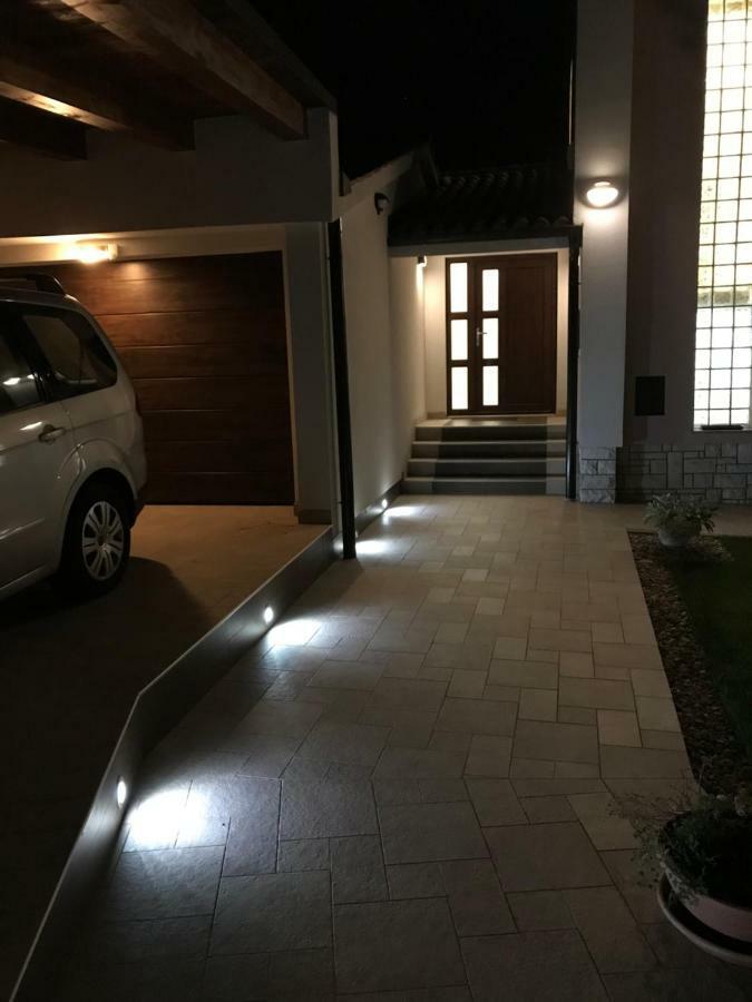 Puntizela-Patty Apartment Пула Екстериор снимка